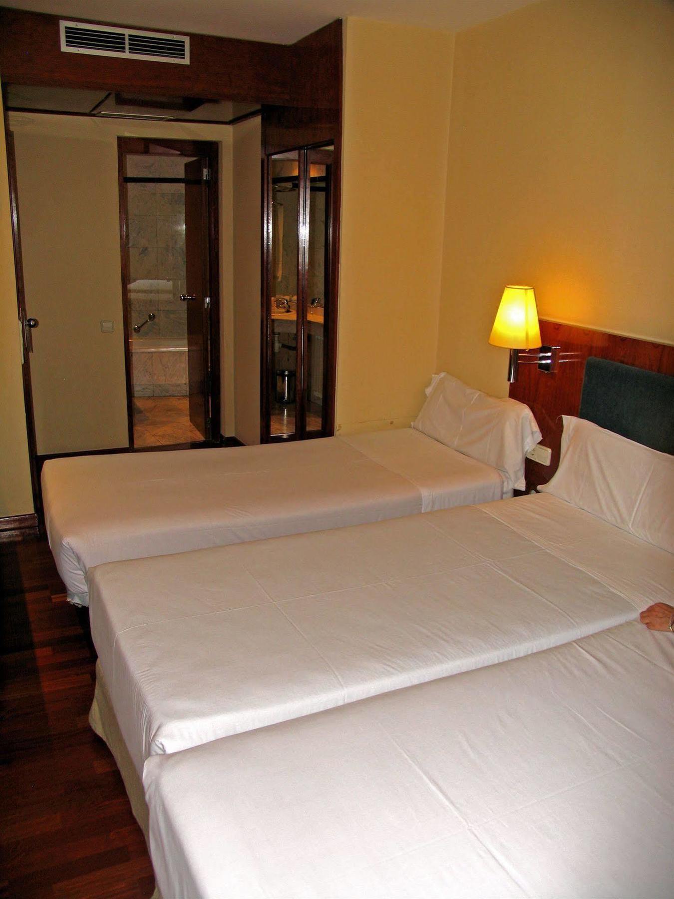 Pedralbes 3* Barcellona